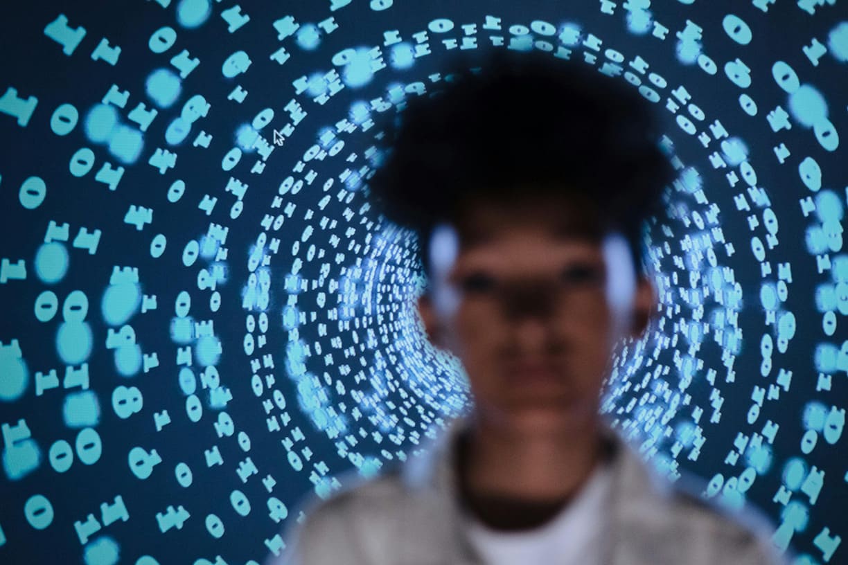 top-10-use-cases-of-ai-agent-development